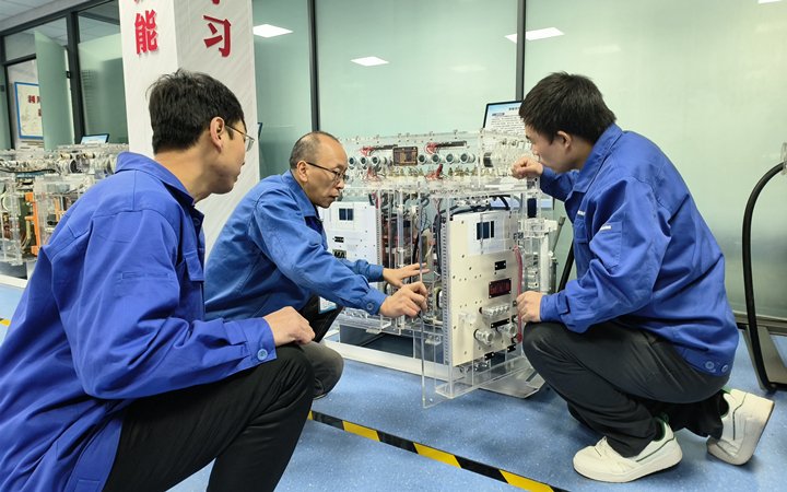 用精细举措织密亚博取现是秒到APP玩